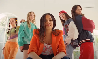 Vanilla Models - Sara James campaign