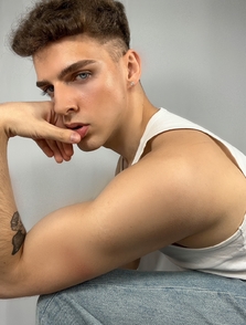 Vanilla Models - Daniel Sz