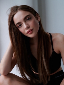 Vanilla models - Nadia Z